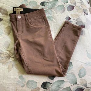 Democracy Skinny Jean with "Ab Technology"